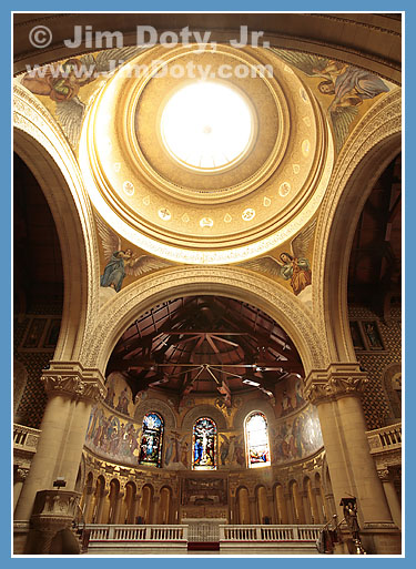 Stanford Memorial Church. Photo by Jim Doty Jr.