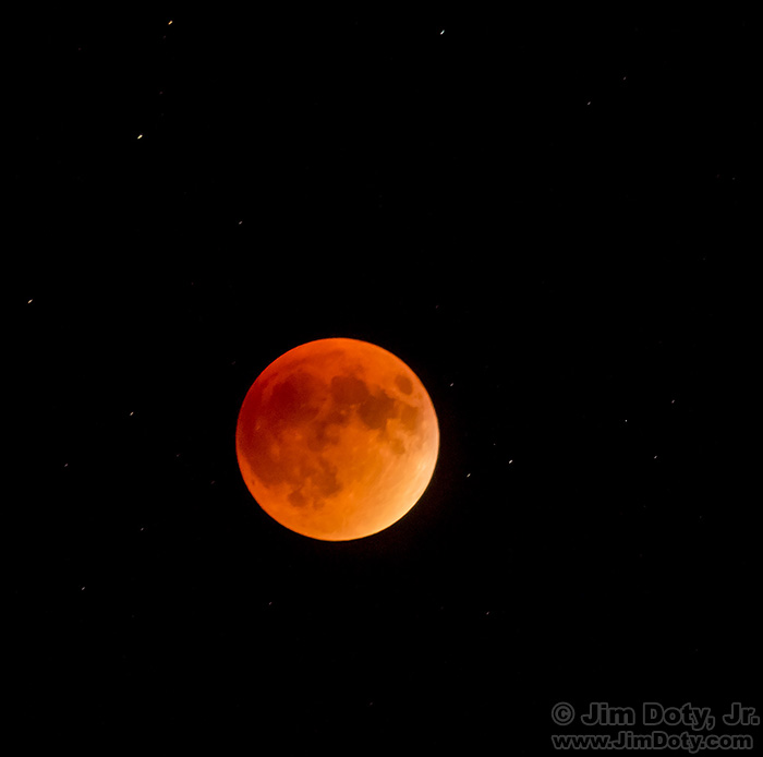 "Blood Moon" Lunar Eclipse. Night field trip in Horseshoe Park. Photography workshop at Rocky Mountain National Park, Colorado.