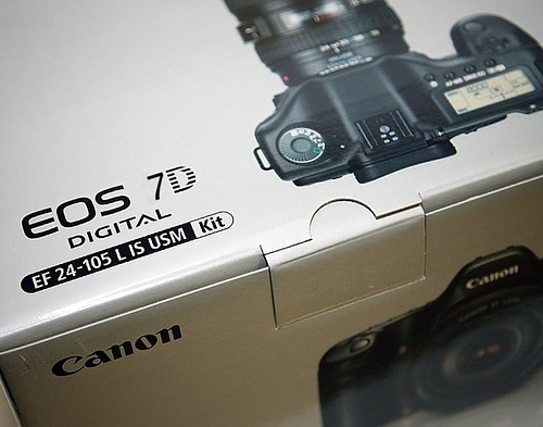  new Canon 7D 